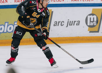 64 Scheidegger Joel, C.G Photographie, Club National League, Colin Girard, HC Ajoie, HCA, HCAjoie, Hockey Club Ajoie, LHC, Lausanne HC, NL, National League, Porrentruy, RAIFFEISEN ARENA, Saison 2023-24, hockey, patinoire