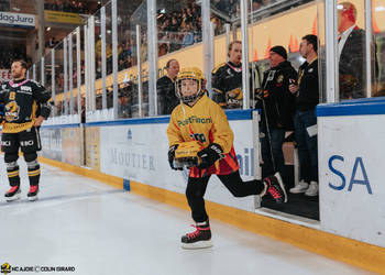 C.G Photographie, Club National League, Colin Girard, HCA, HCAjoie, Hockey Club Ajoie, Maillot Jaune et Noir, NL, National League, Porrentruy, Postfinance Topscorer, RAIFFEISEN ARENA, Saison 2024-25, hockey, juniors