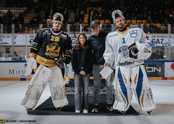 29 Noah Patenaude, Beutcher du match, C.G Photographie, Club National League, Colin Girard, Elisabeth Baume-Schneider, HC Ajoie, HCA, NL, National League, RAIFFEISEN ARENA, Saison 2025-26, Saison25-26, Tim Wolf, conseillère fédérale, hockey