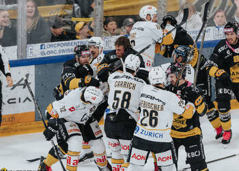 2 Pilet Valentin, C.G Photographie, Club National League, Colin Girard, HC Ajoie, HCA, NL, National League, RAIFFEISEN ARENA, Saison 2025-26, Saison25-26, bagarre, hockey