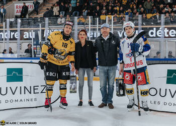 18 Pouilly Bastien, C.G Photographie, Club National League, Colin Girard, Fin de match, HC Ajoie, HCA, HCA Vs EHCK, NL, National League, RAIFFEISEN ARENA, Rouvinez, Saison 2025-26, Saison25-26, hockey, meilleurs joueurs, sponsor
