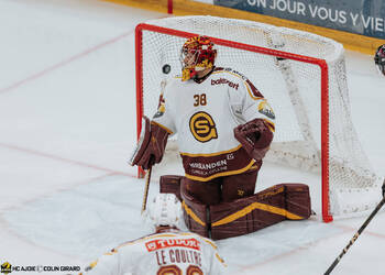 But, C.G Photographie, Club National League, Colin Girard, HC Ajoie, HCA, HCA Vs GSHC, Ligue contre le cancer, Match de charité, Movember, NL, National League, RAIFFEISEN ARENA, Saison25-26, hockey