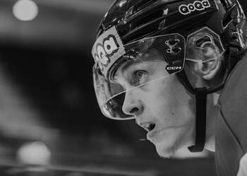 3 Honka Anttoni, C.G Photographie, Club National League, Colin Girard, HC Ajoie, HCA, HCA Vs EHCB, NL, National League, RAIFFEISEN ARENA, Saison 2025-26, Saison25-26, Warm Up, hockey