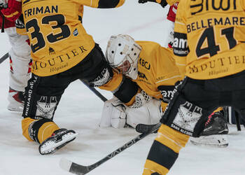 30 Keller Antoine, 33 Friman Niklas, C.G Photographie, Club National League, Colin Girard, HC Ajoie, HCA, HCA Vs EHCB, NL, National League, RAIFFEISEN ARENA, Saison 2025-26, Saison25-26, betisier, hockey