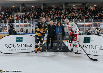 8 Devos Philip-Michaël, C.G Photographie, Club National League, Colin Girard, Fin de match, HC Ajoie, HCA, HCA Vs EHCB, NL, National League, RAIFFEISEN ARENA, Rouvinez, Saison 2025-26, Saison25-26, hockey, meilleurs joueurs, sponsor