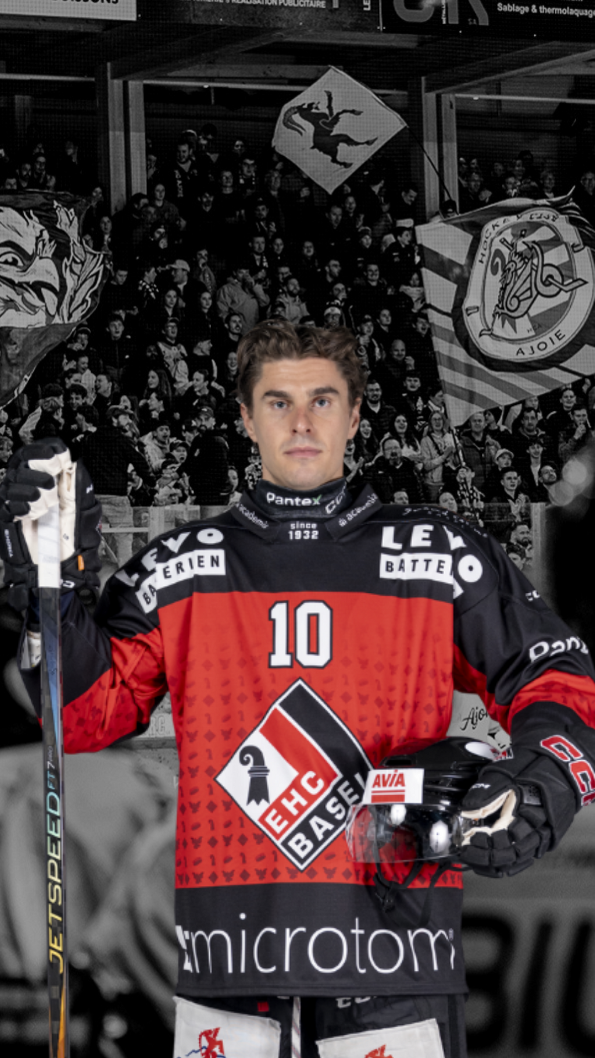 Jakob Stukel en licence B au HC Ajoie