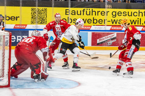 Les attaquants ajoulots muets à la St.Galler Kantonalbank Arenaa