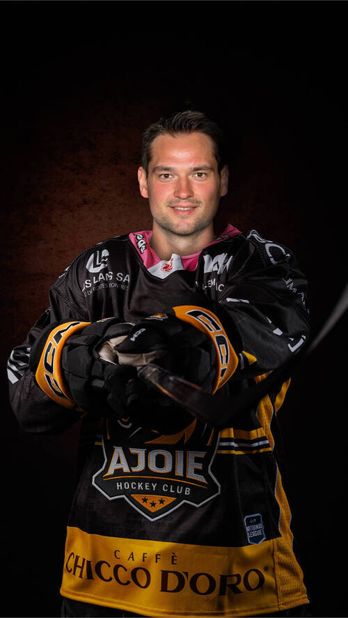 logan brown